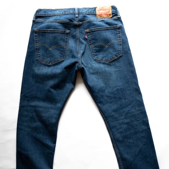 Levi's Jeans - Picture 2 of 4